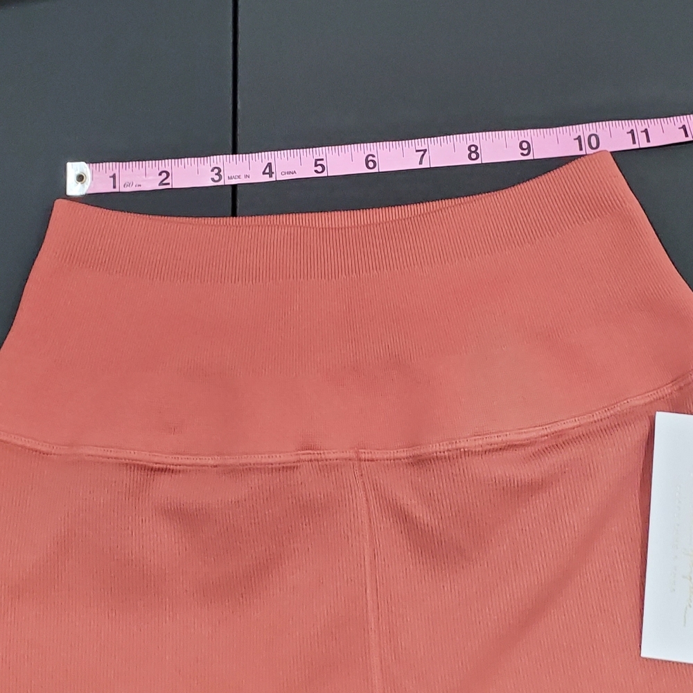 NWT Spiritual Ganster Burnt Orange Ribbed Biker Shorts Sz M/L - Picture 10 of 12